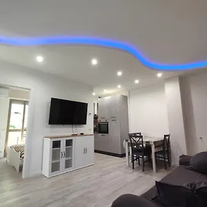  Appartamento House Garden, 300m Dal Mare, Wifi, Bici, Giardino Privato, Clima Italia